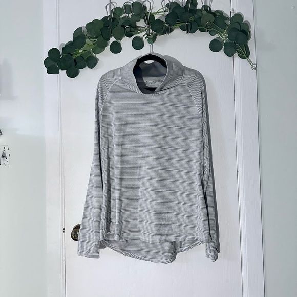 Under Armour Tops Underarmour Mock Neck Athletic Shirt Poshmark